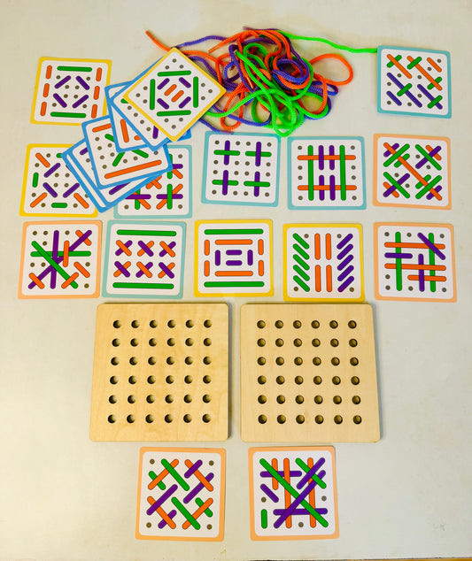 2 Player Battle Wooden Threading Toy